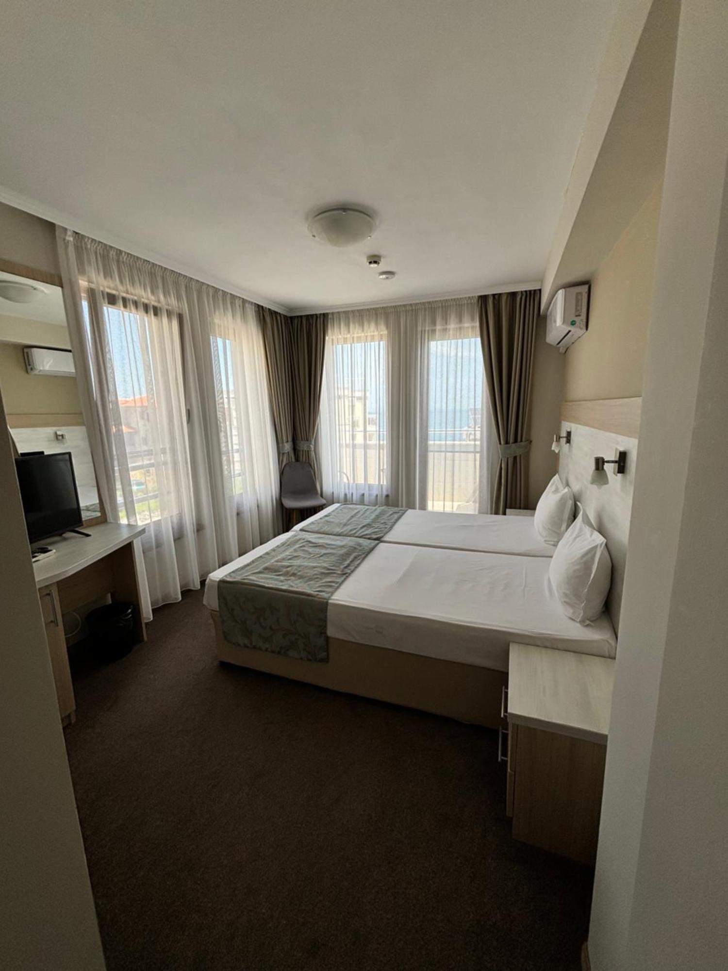 Hotel Melia Mar à Sozopol Extérieur photo